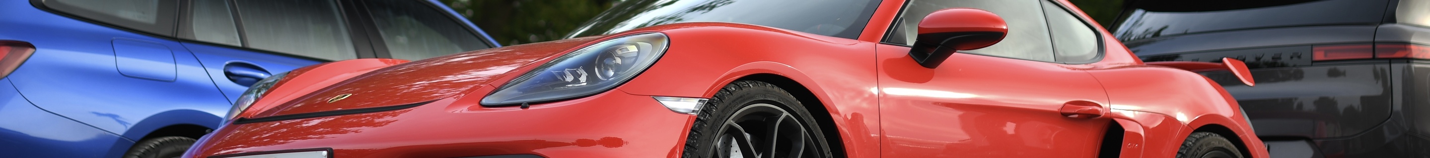 Porsche 718 Cayman GT4