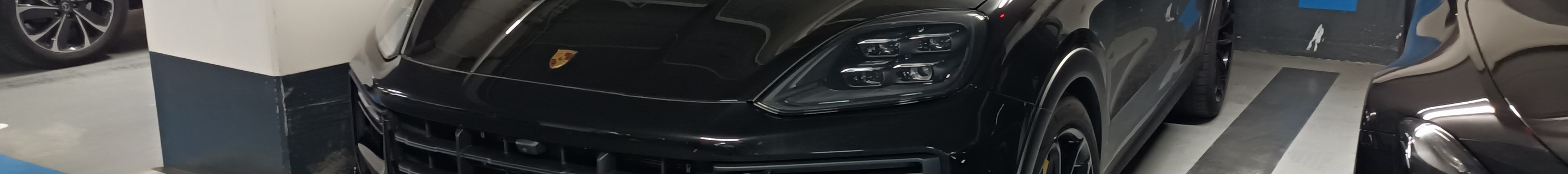 Porsche Cayenne Coupé Turbo E-Hybrid