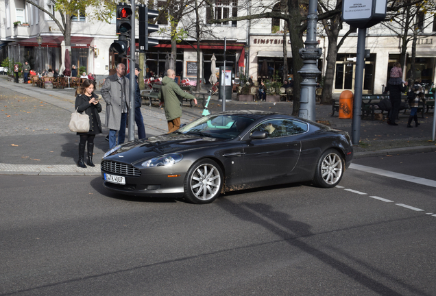 Aston Martin DB9