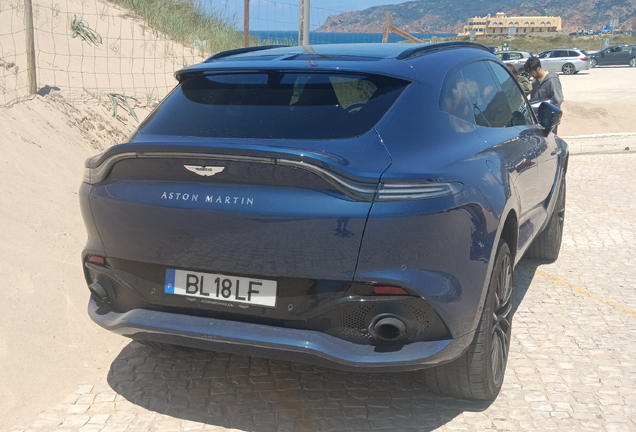 Aston Martin DBX