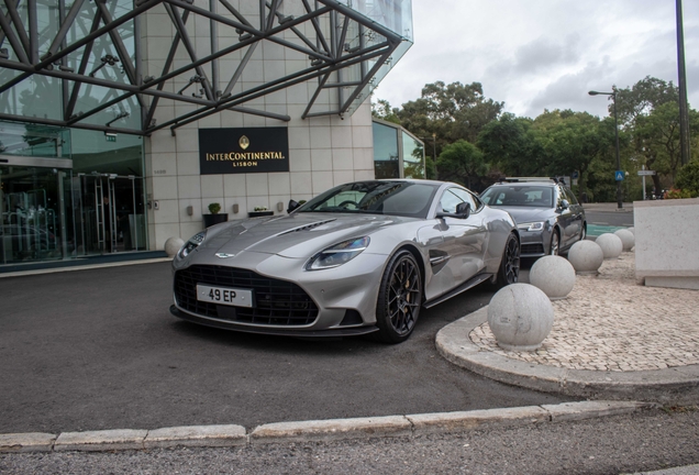 Aston Martin Vanquish 2025