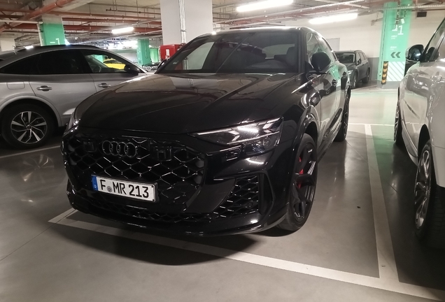 Audi RS Q8 2024