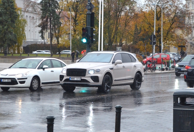 Bentley Bentayga V8 2021