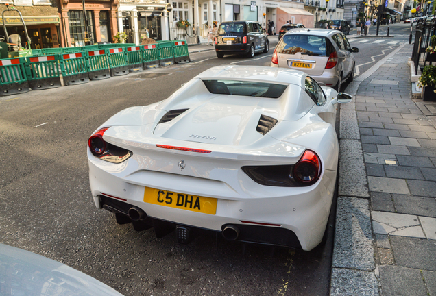 Ferrari 488 Spider