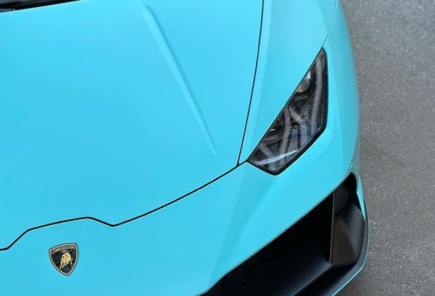 Lamborghini Huracán LP640-4 EVO