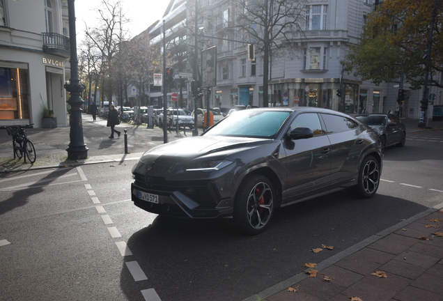 Lamborghini Urus S
