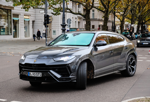 Lamborghini Urus S