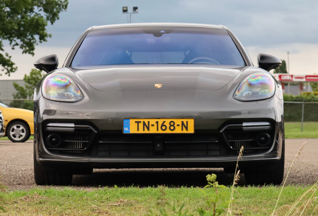 Porsche 971 Panamera Turbo S E-Hybrid MkI