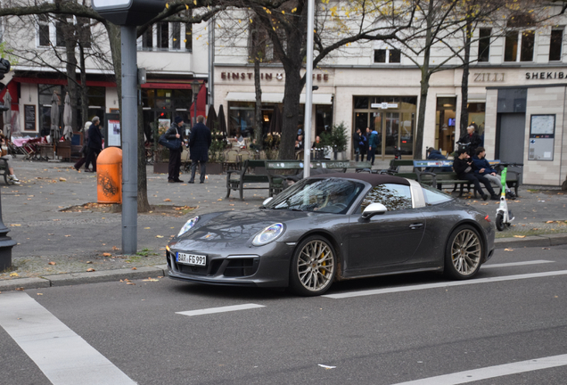 Porsche 991 Targa 4 GTS MkII Exclusive Manufaktur Edition