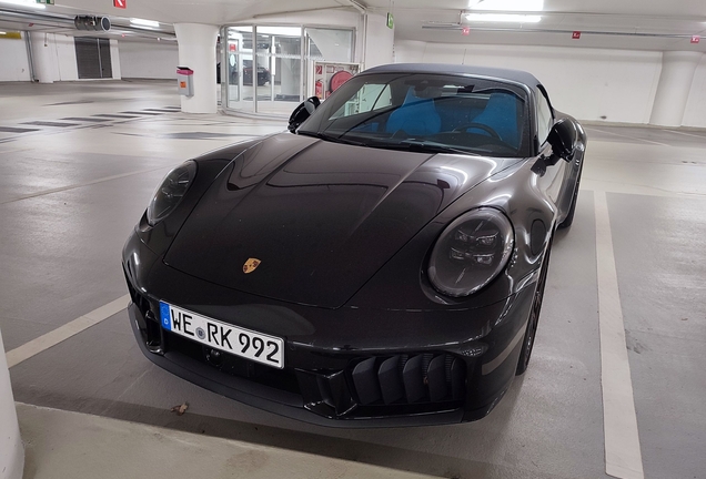 Porsche 992 Carrera 4 GTS Cabriolet MkII