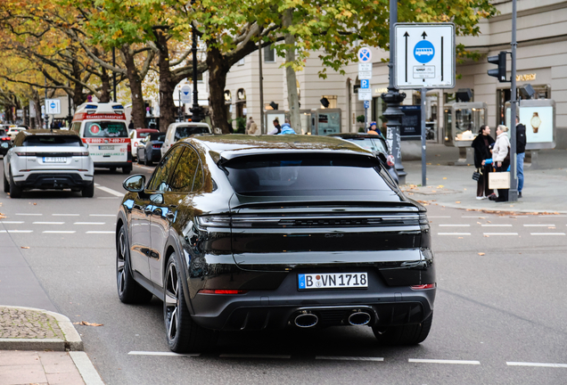 Porsche Cayenne Coupé Turbo E-Hybrid