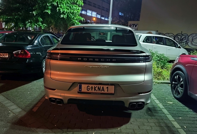 Porsche Cayenne Coupé Turbo E-Hybrid