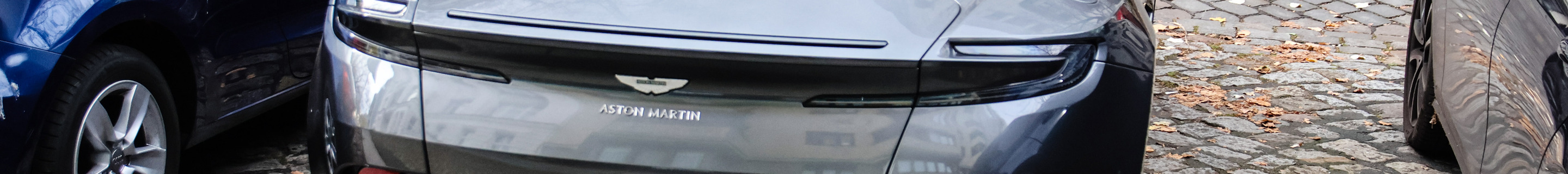 Aston Martin DB11 AMR