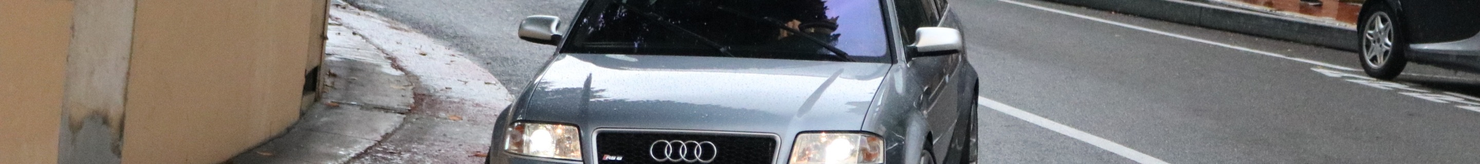 Audi RS6 Avant C5