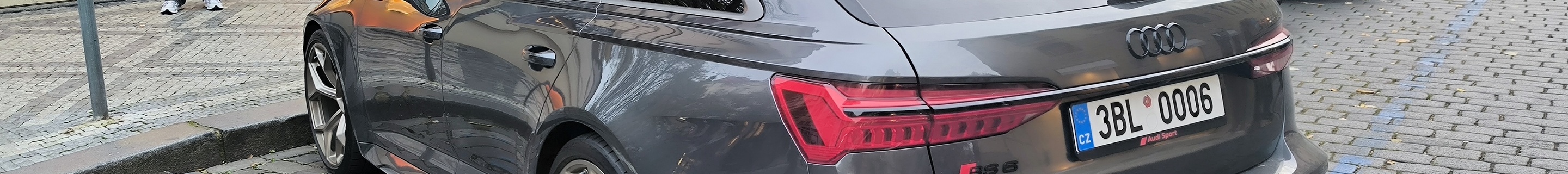 Audi RS6 Avant C8