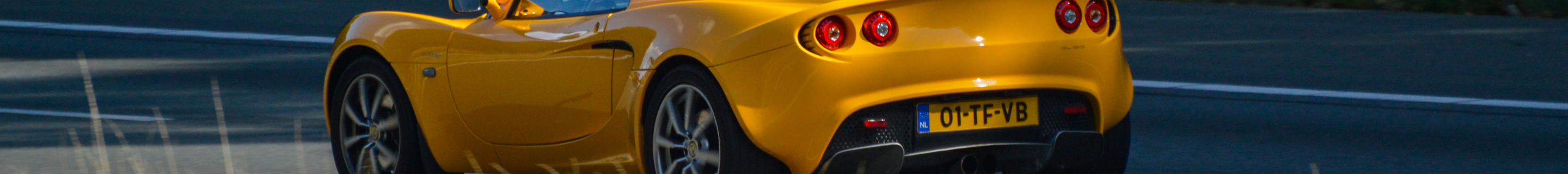 Lotus Elise S2 111R