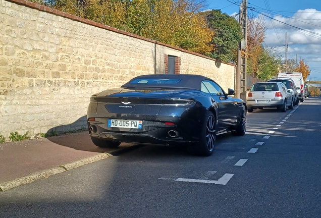 Aston Martin DB11 V8 Volante