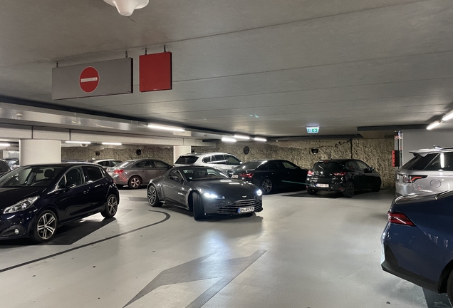 Aston Martin V8 Vantage Roadster 2020