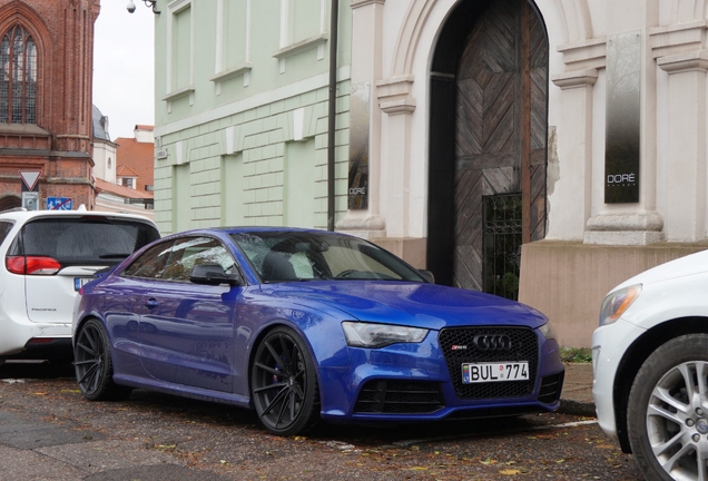 Audi RS5 B8 2012