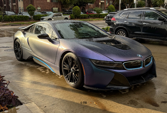BMW i8