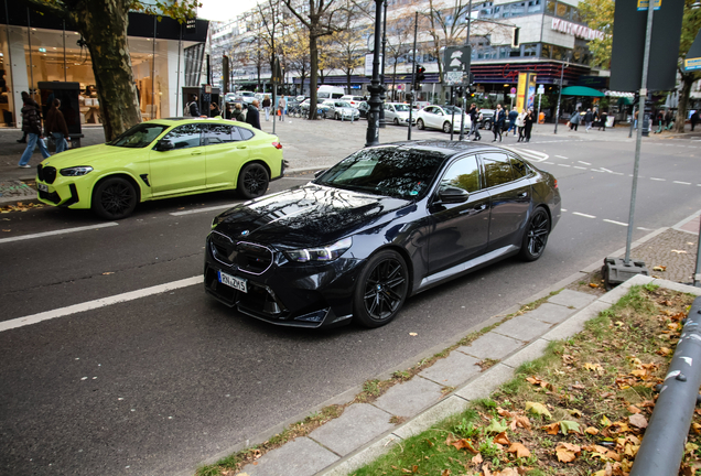 BMW M5 G90
