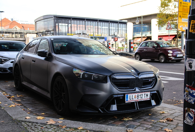 BMW M5 G90
