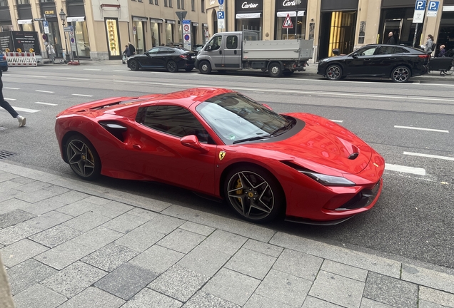 Ferrari F8 Spider
