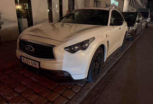 Infiniti FX Sebastian Vettel Version