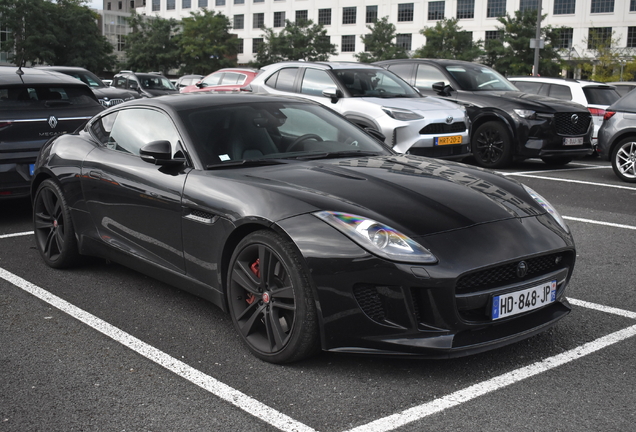 Jaguar F-TYPE S Coupé British Design Edition