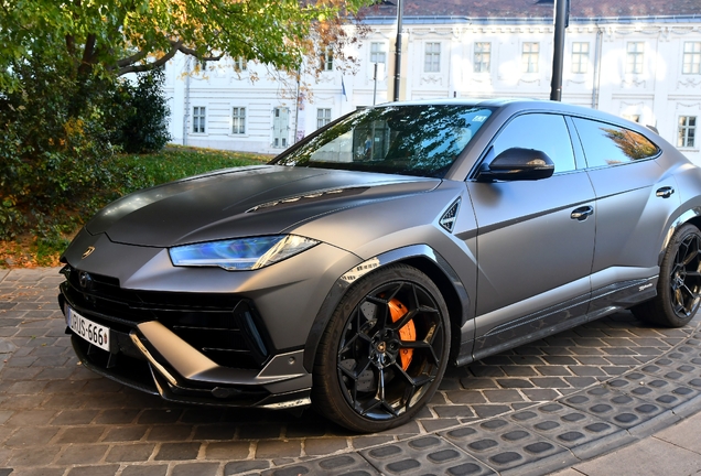 Lamborghini Urus Performante