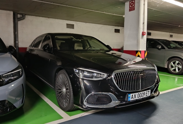 Mercedes-Maybach S 680 X223