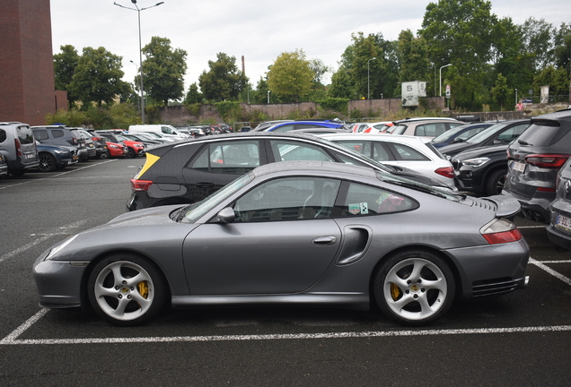 Porsche 996 Turbo