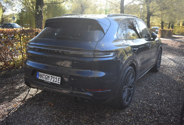 Porsche 9YA Cayenne Turbo E-Hybrid