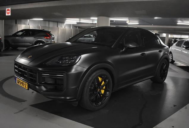 Porsche Cayenne Coupé Turbo E-Hybrid