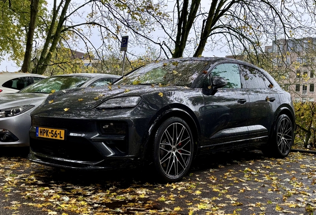 Porsche Macan EV Turbo