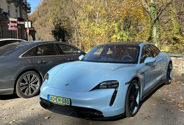 Porsche Taycan Turbo S