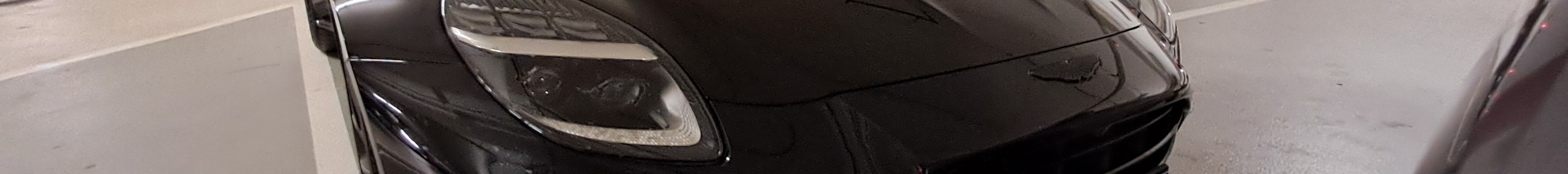 Aston Martin Vantage 2024