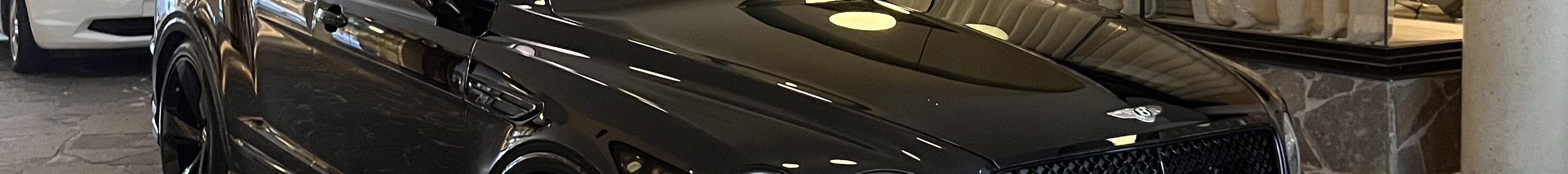 Bentley Bentayga V8 2021