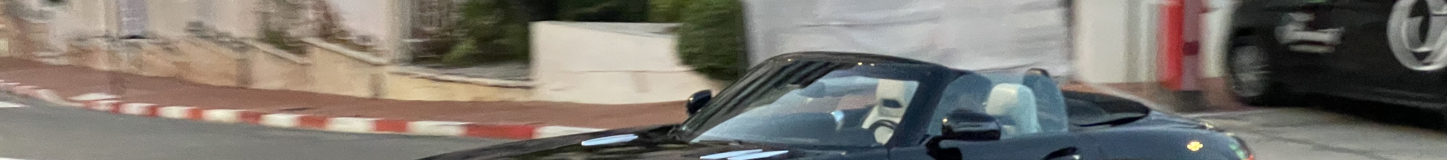 Mercedes-Benz SLS AMG Roadster