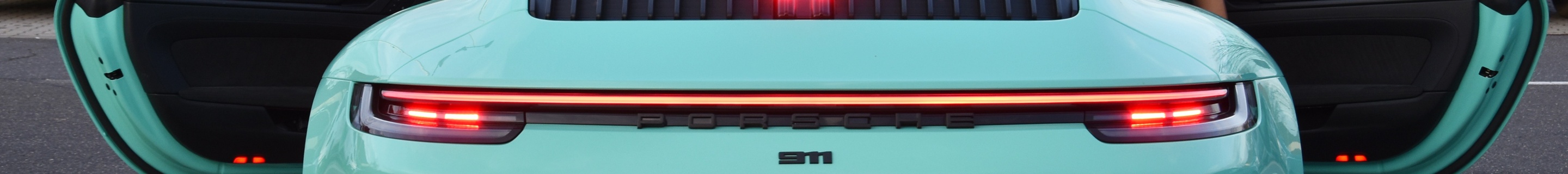 Porsche 992 Carrera 4 GTS MkI