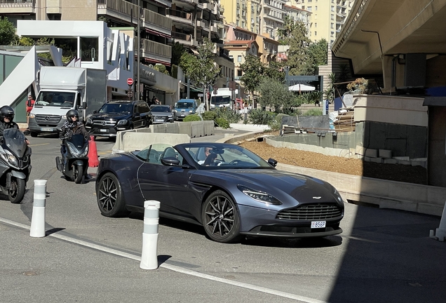 Aston Martin DB11 V8 Volante