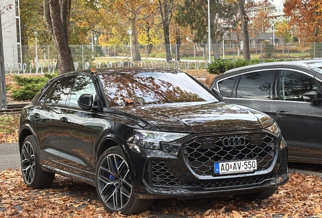 Audi RS Q8 2024