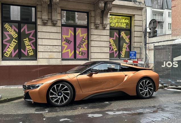 BMW i8 Roadster