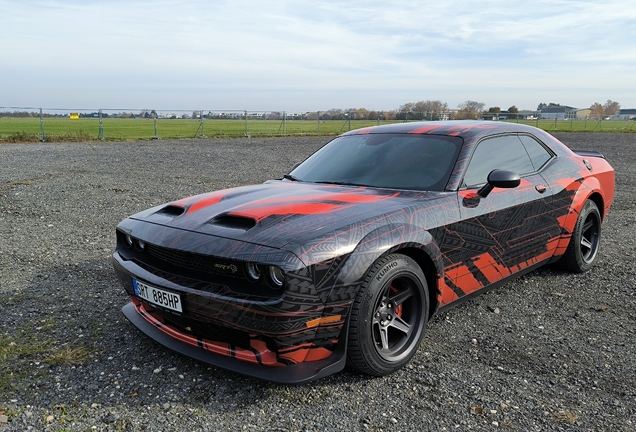 Dodge Challenger SRT Hellcat Widebody