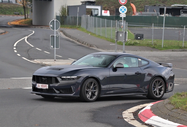 Ford Mustang Dark Horse 2024