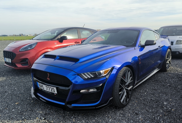 Ford Mustang GT 2015
