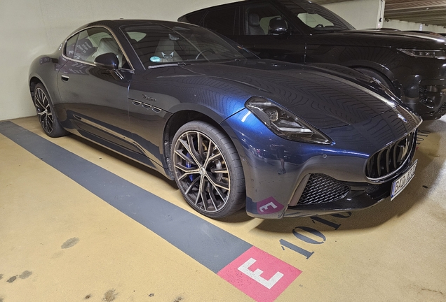 Maserati GranTurismo Modena 2023