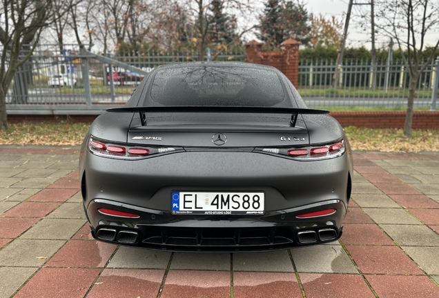 Mercedes-AMG GT 63 C192