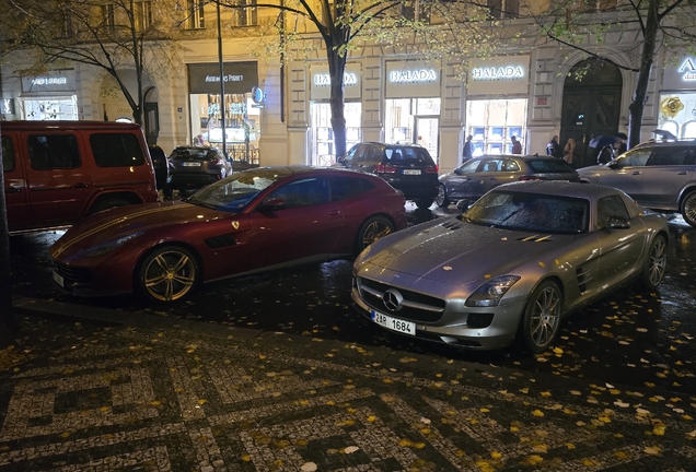 Mercedes-Benz SLS AMG