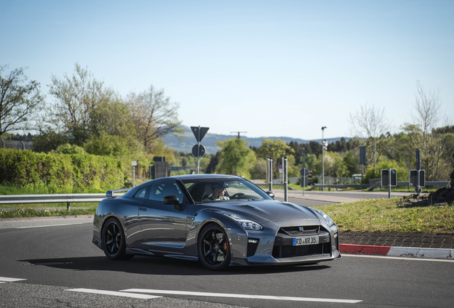Nissan GT-R 2017 Track Edition